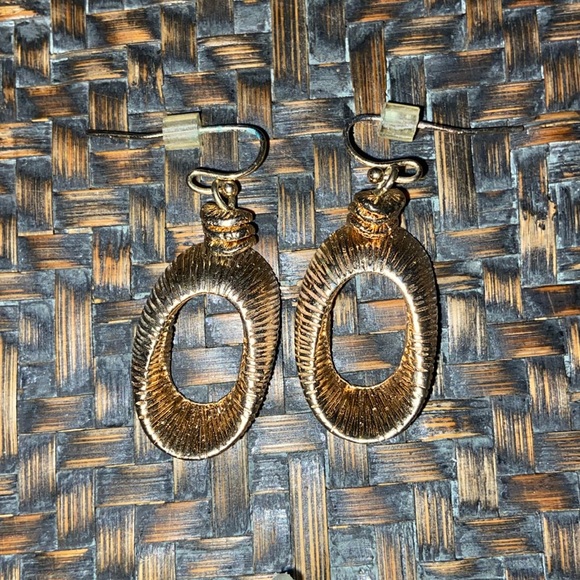 SET of FOUR PAIRS of Earrings - Picture 3 of 11